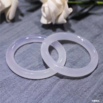 批發馬達加斯加高冰紫羅蘭玉髓圓條手鐲瑪瑙飄紫玉石鐲子飾品少女