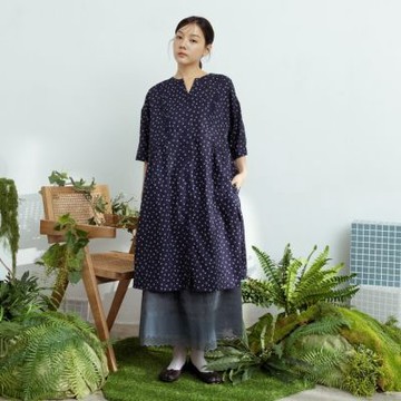【MOSS CLUB】日本布印花開襟小V領短袖洋裝 藍 黑 黃