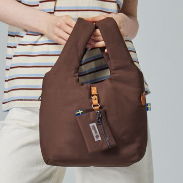 moz瑞典 駝鹿 雲朵 菜籃包(榛果棕)M