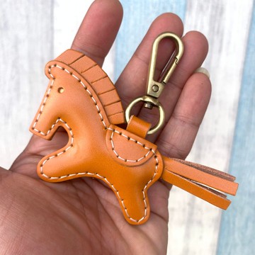 療癒小物 橘色 可愛 小馬 純手工縫製 皮革 鑰匙扣 小尺寸