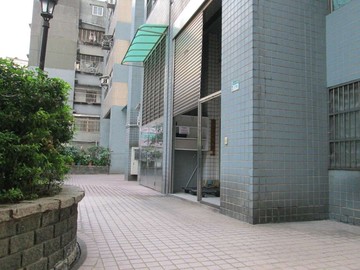 專案.板橋.1樓6米高.近雙捷運.成交使命必達｜新北市板橋區中山路二段