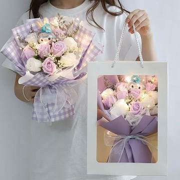 ❀【花中世界】❀玩偶公仔花束成品高顏值生日禮物送女生紀念日七夕禮物批發