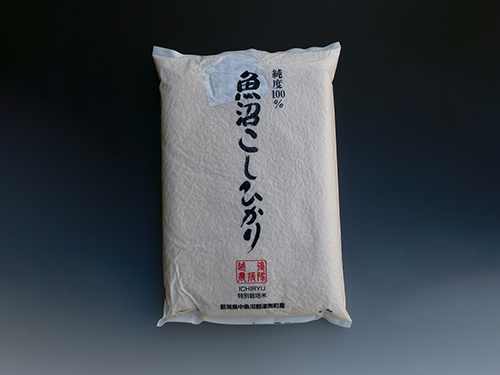 令和5年 魚沼産コシヒカリ特23  ＜1等＞（2023年10月中旬発送予定）（白米（1等米）3kg×お米のみ出荷）