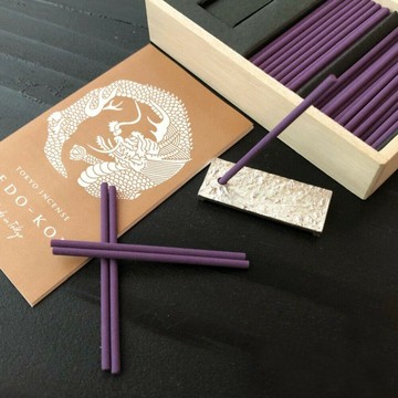 日本製 日本香堂 大江戶香 玉松街道 伽羅姫 線香 香氛 沉香 附香座 線香盤 薰香 木香 和香 - 擴香 香氛 線香 日本香堂 日本製 日本進口 日本 代購 日本代購 日本空運來台 大江戶香 玉松街道 伽羅姫 沉香 附香座 線香盤 薰香