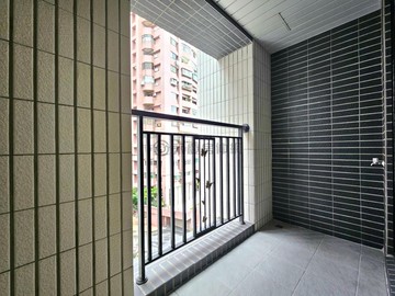 閱美兩房車｜桃園市蘆竹區五福六路