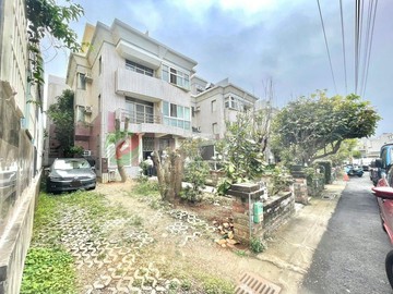新光田特區牛頓的家｜臨路大地坪雙車邊間別墅｜台中市龍井區南社路一段