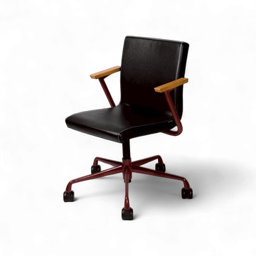 Provour | H Chair 木質扶手辦公椅 黑色座椅+棗紅色椅腳