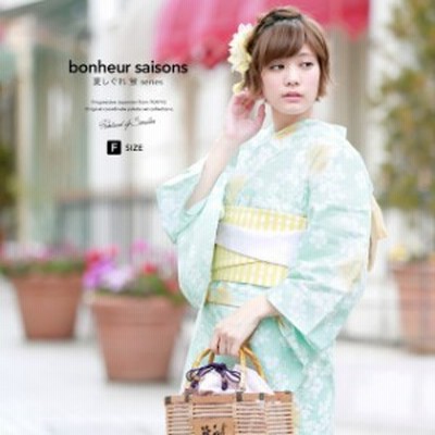 美品　浴衣　百合に萩模様　白×モスグリーン×赤　定価¥15180 浴衣セット レディース レトロ 浴衣セット 大人 3点セット 緑系