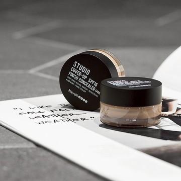 【NAVALLIHILL娜法莉】全效持久遮瑕粉底加贈美肌蛋