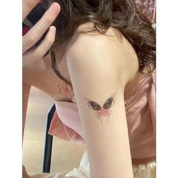 「粉蝶」紋身貼紙 微刺青 輕紋身  可愛 原創 蝴蝶 生物 線條 cos 小心機 防水持久 紋身貼 超美 性感 DIY