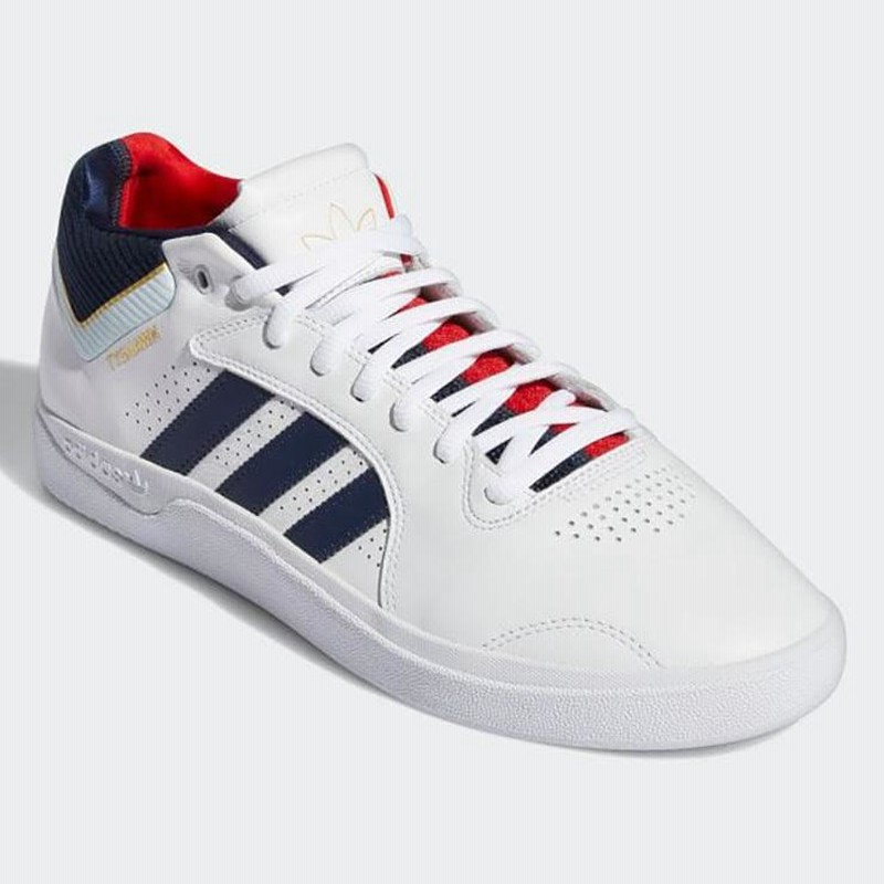 adidas Tyshawn タイショーンスケートボードシューズ 楽天市場】スニーカー ADIDAS SKATEBOARDING アディダス