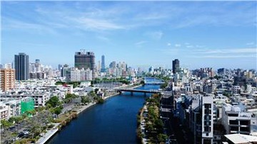 中都濕地公園3房平車一年三抽屋主急售｜高雄市三民區同盟三路
