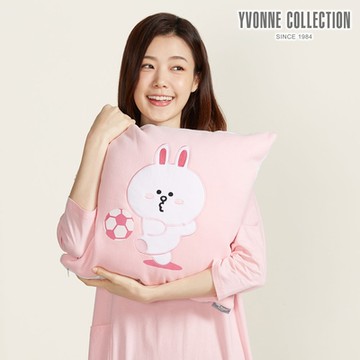 YVONNE 以旺傢飾 兔兔足球方形抱枕（45x45公分）（LINE FRIENDS）