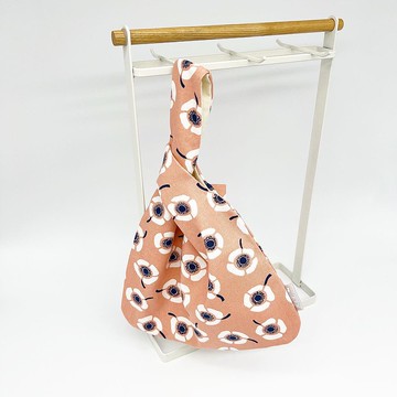 【小熊比比】粉色罌粟花日式手腕袋 結袋