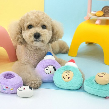 【PEANUTS】史努比蛋糕捲藏食發聲玩具組 (寵物玩具)