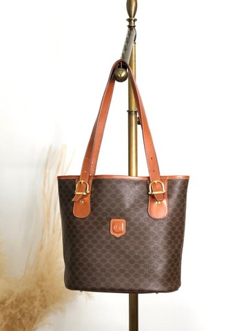 【日本直送 名牌中古包】CELINE  સૅલીન 馬車 LOGO 手提包 棕色 壓花 PVC 托特包 vintage rfx5gg