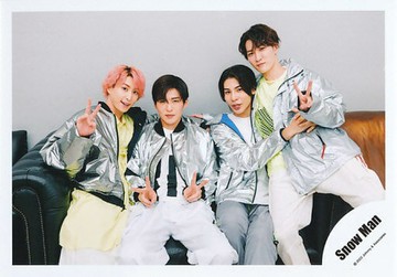 Snow Man/集合(4人)/橫型?膝上/Snow Man LIVE TOUR 2022實驗室.周邊攝影/正式生寫真