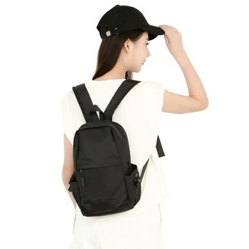 輕便防潑水女士休閑雙肩小背包短途旅行通勤隨身小背包潮酷貼身包