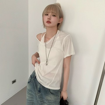 ATTENTION-輕撫肌微透無邊車線tee