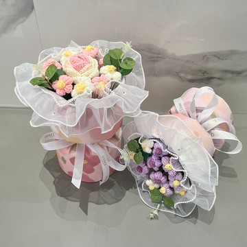 ✈新北發貨✨成品 針織花束 編織花 永生花 仿真花 小香風花束 畢業花束 畢業禮物 生日花束 交換禮物 教師節 送女友