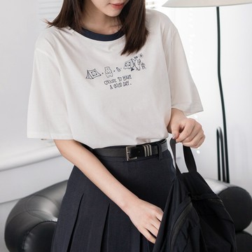 現貨~圓領撞色滾邊笑臉小熊短袖上衣【RC8871541】DesireShop