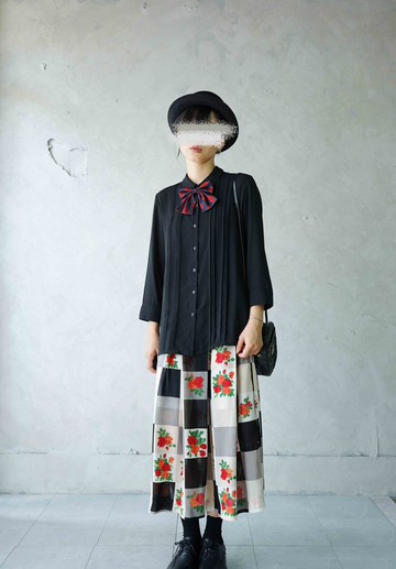 尋寶古著-簡約透膚黑色雪紡壓褶八分袖襯衫