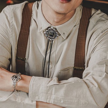 紳士鳶尾花 保羅領帶 Bolo Tie 真皮領繩 皮革項鍊 長項鍊