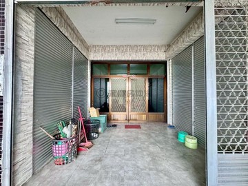 楊小扁~內埔大地坪｜臨路12米｜店住合一透天｜屏東縣內埔鄉學人路