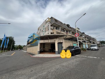 高坪正三角窗明亮挑高超大地坪3車墅｜高雄市小港區高坪七十六街