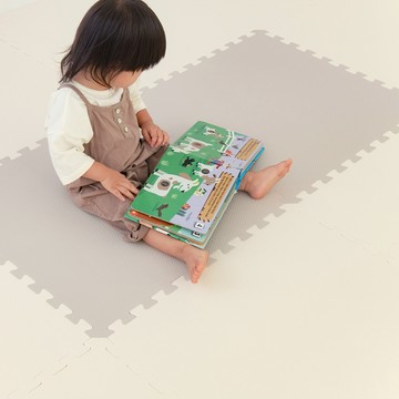 Pato Pato 嬰幼兒莫蘭迪60x60x2cm雙色巧拼地墊 / 暖灰&乳白 / 6片入