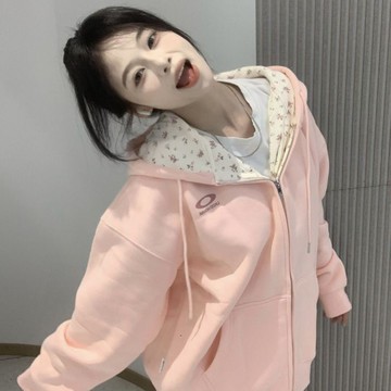 愛依依 衛衣外套 連帽外套 印花上衣 學院風 S-2XL新款碎花連帽衛衣女生寬鬆設計感戶外拉鍊開衫外套-10576.