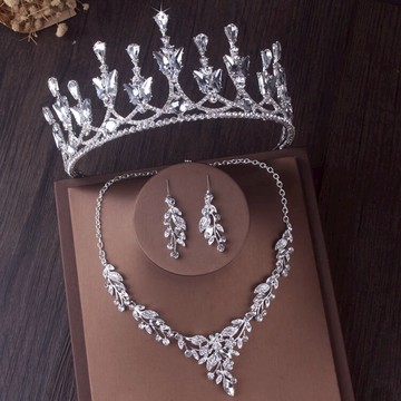 熱賣高端新娘皇冠項鏈耳環三件套婚紗頭飾結婚禮服配飾品2022新款