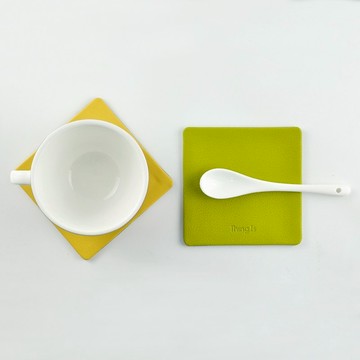 簡約方形杯墊 雙面材質 PU皮革+帆布 黃綠色系