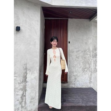 Turn up/陳腿兒 純欲辣妹鏤空針織連衣裙女春秋性感修身拖地長裙