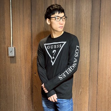 美國百分百【全新真品】Guess 上衣 長T 長袖T恤 T-shirt 男裝 休閒 logo 黑色 M號 AD21