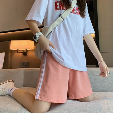 【台灣出貨】小個子運動短褲女夏季新款 三條槓拼接撞色休閒熱褲 視覺顯高 比例神器 視覺長腿 150cm專屬