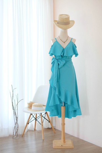 藍綠色連衣裙，適合參加派對、日常穿搭或海邊度假