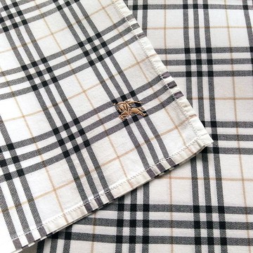 Burberry 古董手帕 燕麥白 Nova Check 格紋 18.5 x 18 英吋