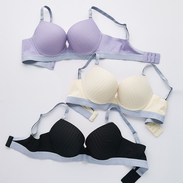 【曼黛瑪璉】舒適無痕內衣  B-E罩杯(丁香芋/黑/黎明膚)