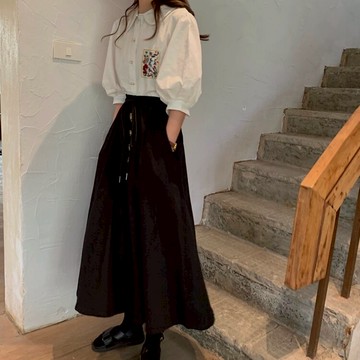 夏裝復古松緊高腰系帶半身裙單排扣大擺純色過膝長裙女+襯衫1入