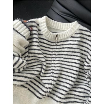白色條紋拉鏈圓領毛衣開衫女秋冬新款寬松慵懶風針織衫上衣外套