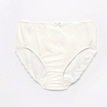 寶貝媽咪 M-LL兼用中高腰內褲(白) MS5035CR