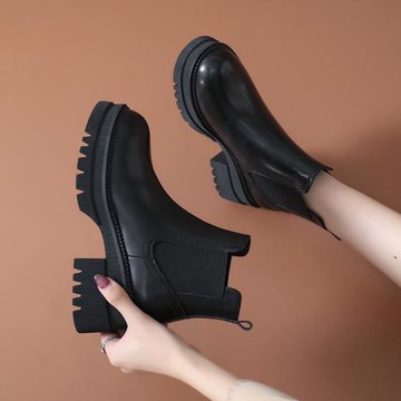 B.L WALKER厚底切爾西靴女2024新款秋冬黑色真皮英倫風高跟短靴