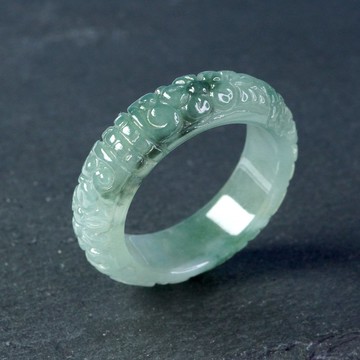 冰種飄花雕花翡翠戒指戒圈| 國際10圍| 天然緬甸玉翡翠A貨| 送禮