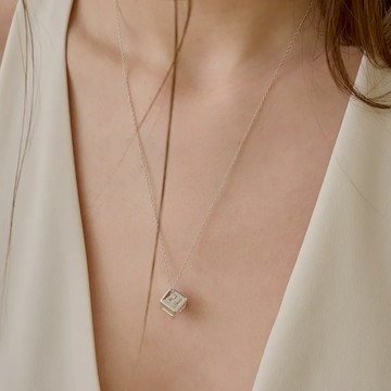 LESIS｜Lucky Toss Pendant 幸運骰子項鍊