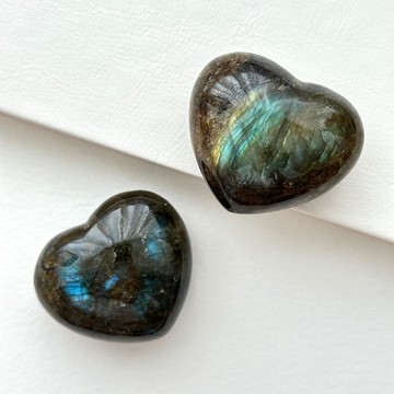 【守護愛情】拉長石心形原石 辦公室或家中療癒裝置 睡眠質素洞察