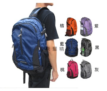 eye 後背包中容量30l附雨衣罩高單數防水尼龍布可a4資夾14吋電腦套前釦服貼腰部分攤重量
