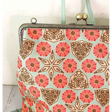 捲毛力卡｜手工 口金帆布後背包