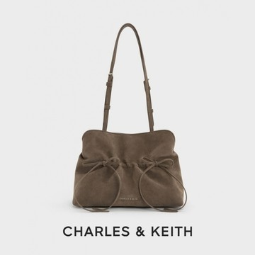 【CHARLES & KEITH】Reese 仿麂皮肩背包｜新品上架｜通勤簡約時尚｜生日禮物｜快速出貨｜小CK｜官方直營