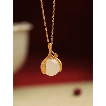 小銀匠天然和田玉純銀花苞吊墜女新中式國風玉石金鑲玉鎖骨鏈項鏈